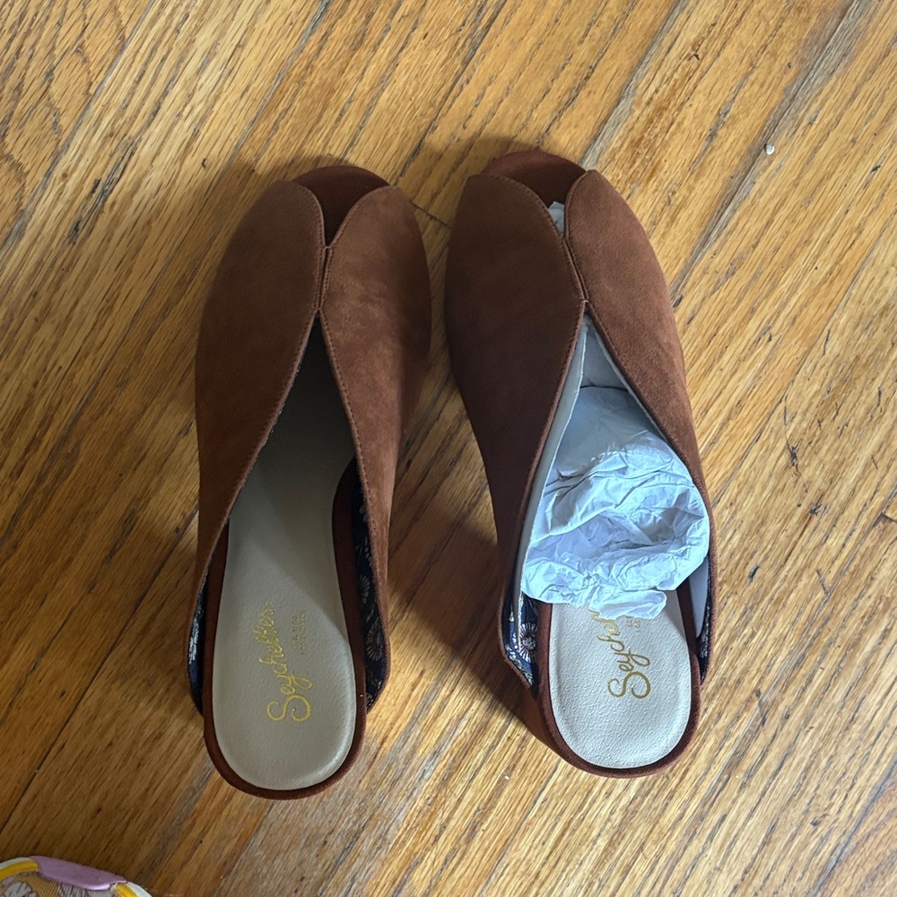 Seychelles Women's Rich Brown Mules